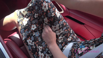 ATK Girlfriends: Virtuální datum