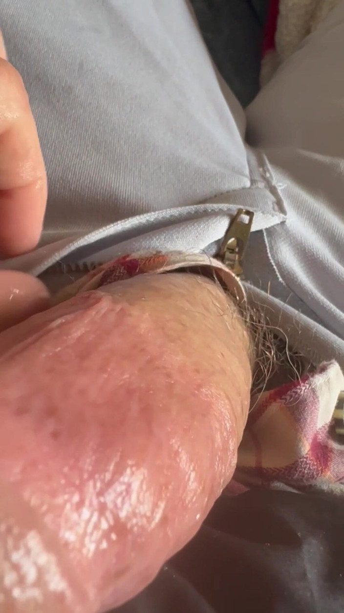 Gay Soldier Stuff: Rycker iväg i ett par basebollbyxor - lånat från kroppsporalen så...