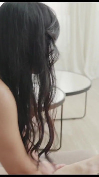 Ragazza asiatica grassa viene scopata collezione: ganbang, pompino e sborrata enorme.