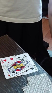 Min granne förlorade sin flickvän på Cards