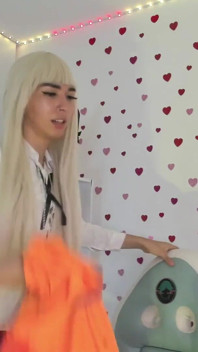 Ladyboy Changing Clothes, Cosplay From Runa to Red Lingerie