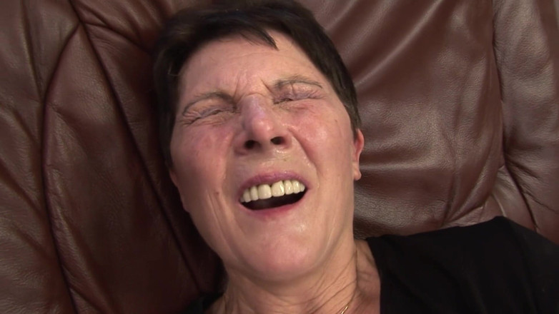 Mature Wanker: Naturals Mature.