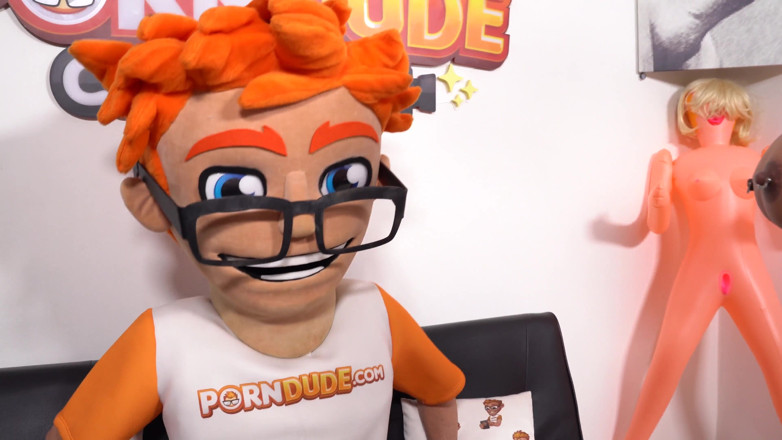 PornDudeCasting: Jena Larose