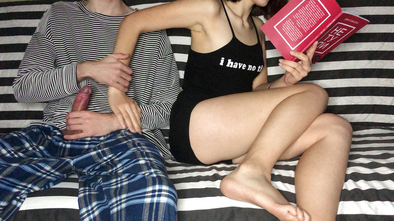 Sugary Kitty: Il fratellastro mi ha messo la mano sul cazzo! Ma...