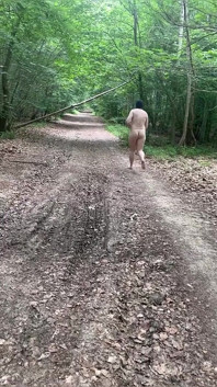 Humilhação na floresta...