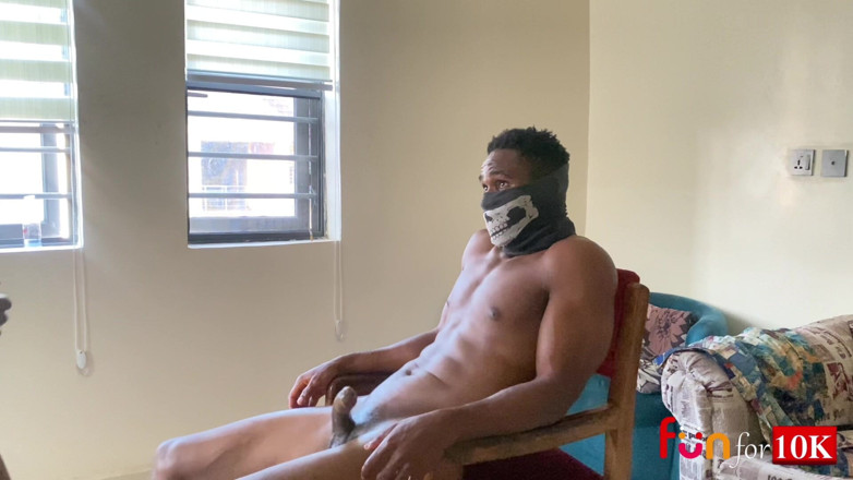 Funfor10k gay videos: Lelaki Lurus Macho mengongkek awek kecil saya yang mentah