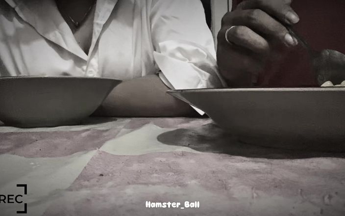Hamster_Ball: Ręczna robota w restauracji Noodle z dziewczyną Tinder, na świeżym powietrzu!!