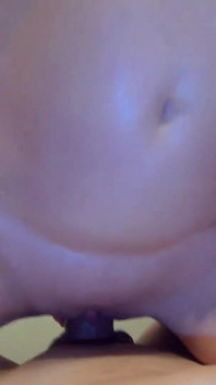 Madrasta gostosa tem uma buceta incrível