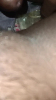 玩弄我的屁股，手淫和潮吹