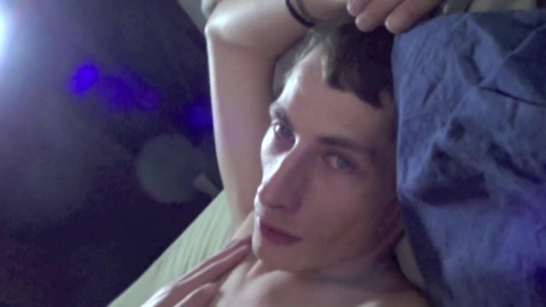 Crunch Boy: Fabien fucked bareback and creampied by surprise