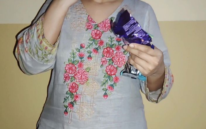 Faryal: अपनी छोटी भाभी को चीजें देने के बाद, मैंने सब कुछ देखा - पूरी गंदी चीजें