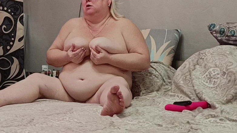 Zona901: 큰 구멍 여친과 섹스 토이