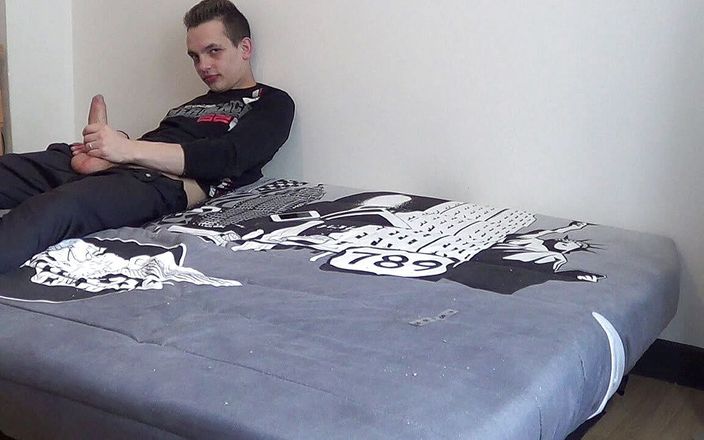 Jess Royan XXX: フランスの男は、パリでイケメンの巨大なコックによって生ハメ犯さ