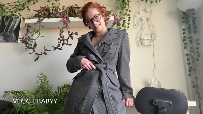Veggiebabyy: Superwoman Surprises U W/ Tease and JOI