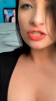 Ta femme latina sexy infidèle, vidéo cocu / Sexta Feira do Fetiche vidéo de Corno