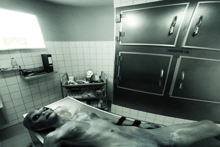 Xvirtual: X Virtual 9 Roswell Ufo ở 180°