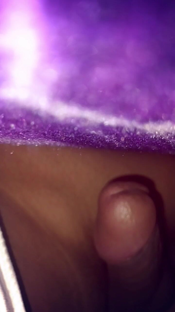 Luckky: 21-jarige Indische man masturbeert