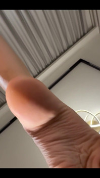 My Feet in 3 D Lol