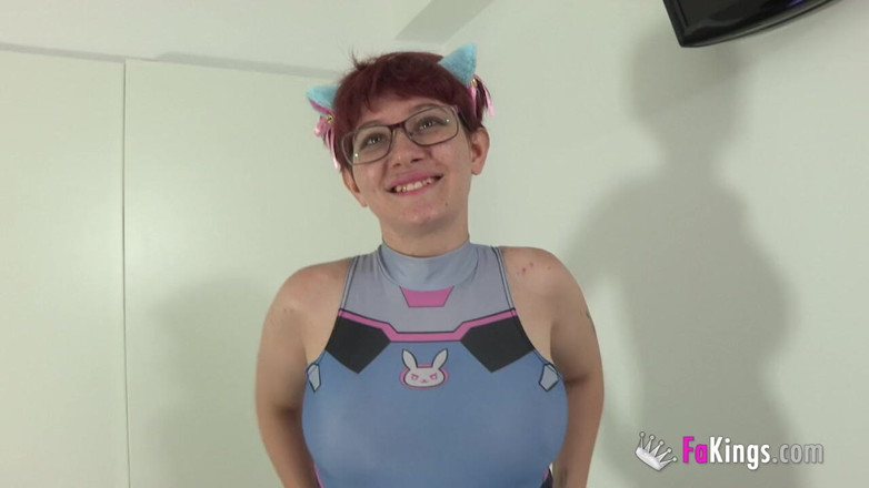 FAKings: Tetona Otaku, nena Meraki chupa polla en las calles y...