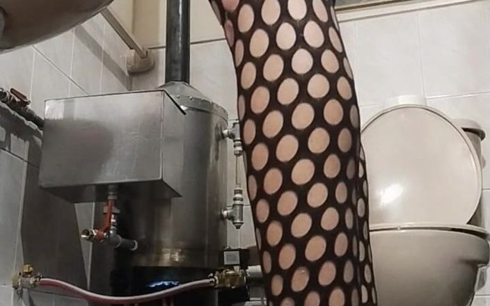 Sisssyl: Velmi roztomilý Femboy Traxxxy