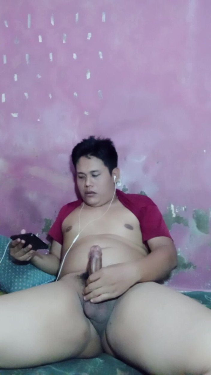 Bad luck: Kayaknya semua orang suka aku melakukan hal-hal ini