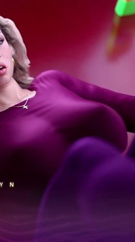 Tante semok rambut pirang ini ngebiarkan kontol besarnya crot di toket besar dan tubuhnya yang seksi - kompilasi adegan seks apocalust