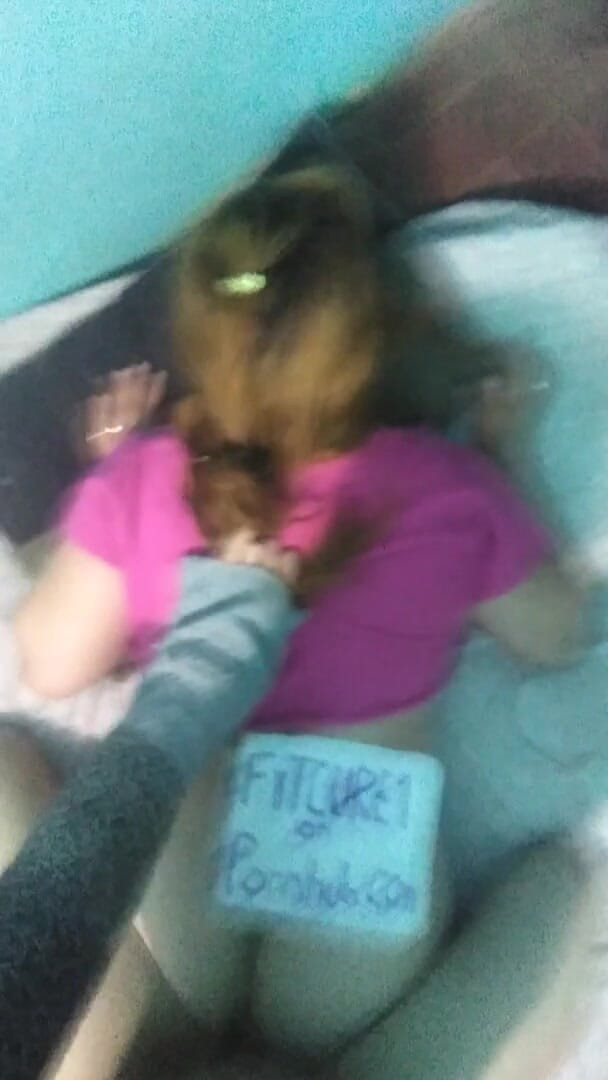 Fitcure1: Použití bohatého zadku mé přítelkyně X odpoledne