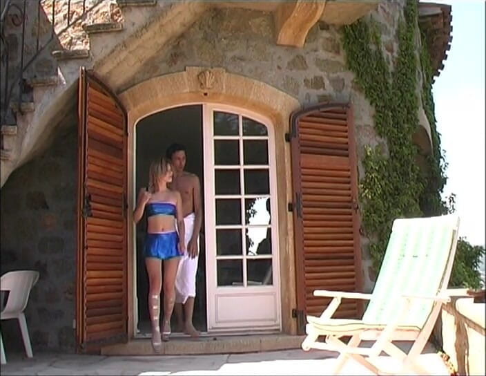 All about pee: Luxus Pee in Cannes France - Big Dick - Small Pussy and...