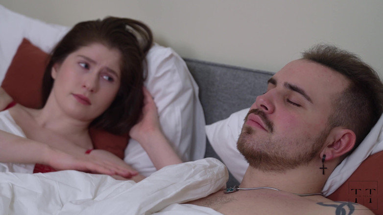 Hot Pearl: Full Pussy Cum! She Can't Rest Without My Dick! Tim...