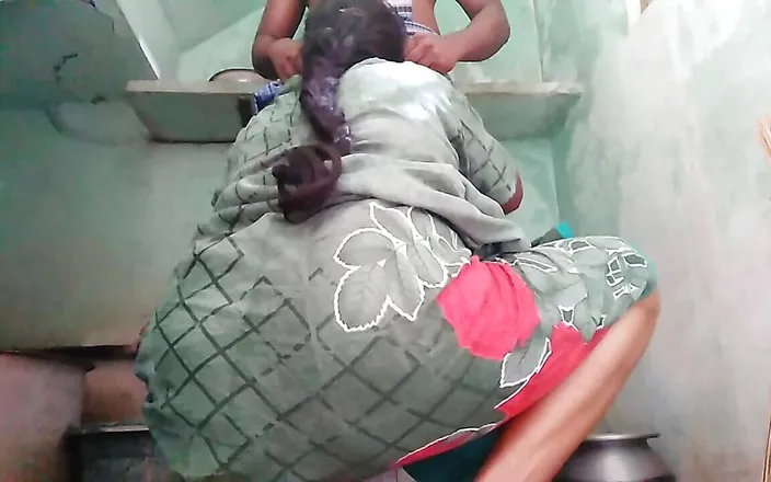 Priyanka314: Desi Priyanka Aunty Nice Blowjop Sex