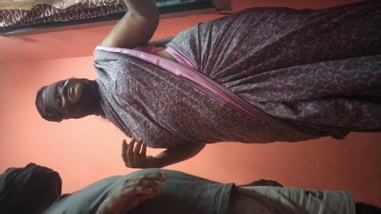 Benita sweety: Muka yang sangat panas dan seks panas merintih bertiga