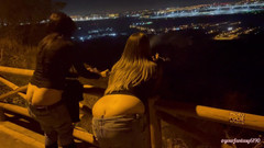 Your fantasy studio: Procházka s naším zadkem praskne