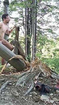 Hardcore Outdoor: Drsný Honění V Čerstvém Polomu