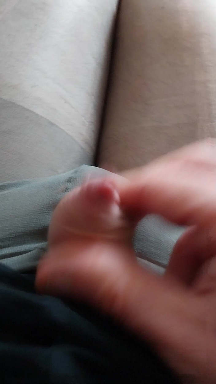 Cindy Belfast: Sissy Clit spuszcza się w jej rajstopy