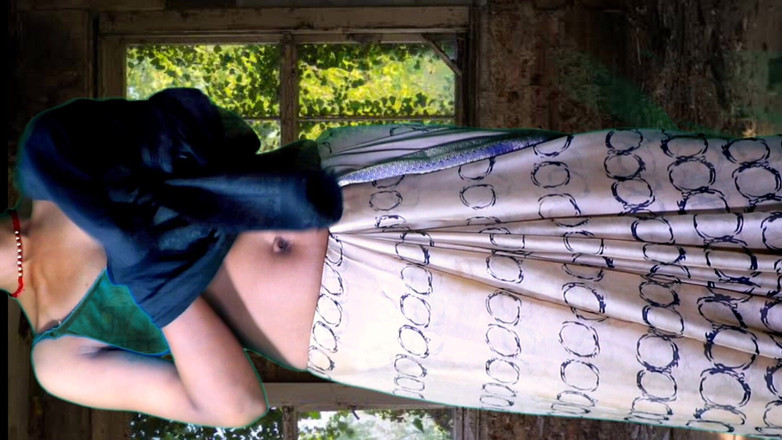 Rakul008: Purane ghar me si tante seksi india dengan memek becek...