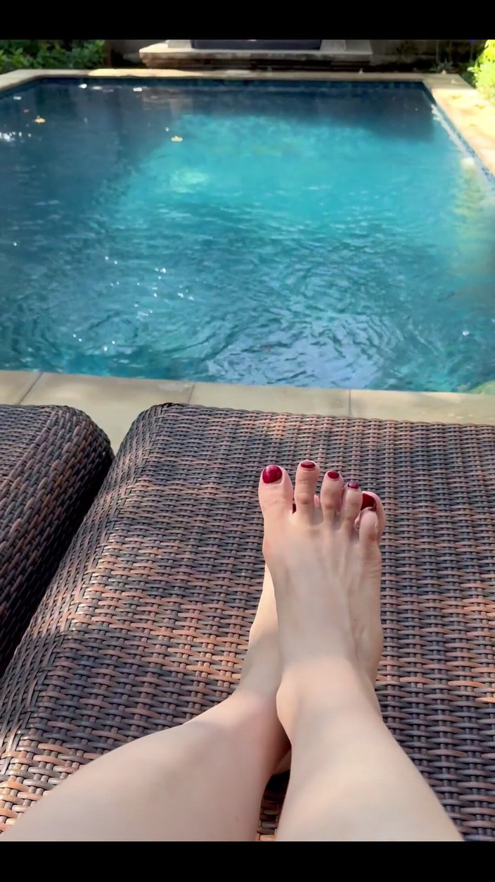 Aerie Rei: おはようございます。特にフィートファン向けの作品を紹介します