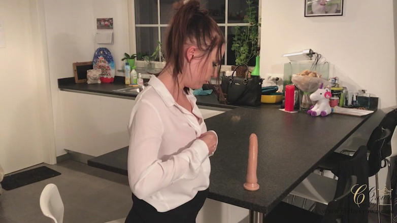 Cathy Crown Production: The Bourgeoise Jerks off Her Ass After Work