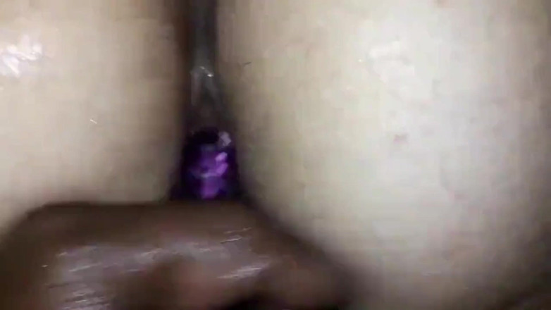 Real homemade BBW BBC porn: Nata4sex bbw culona mi scopa con un vibratore che squirta...