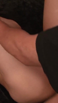 Błędne japońskie dziewczyny Scena-2 okrutna Japonka w oleju dostaje jej cipkę i tyłek jebana z podwójnym creampie