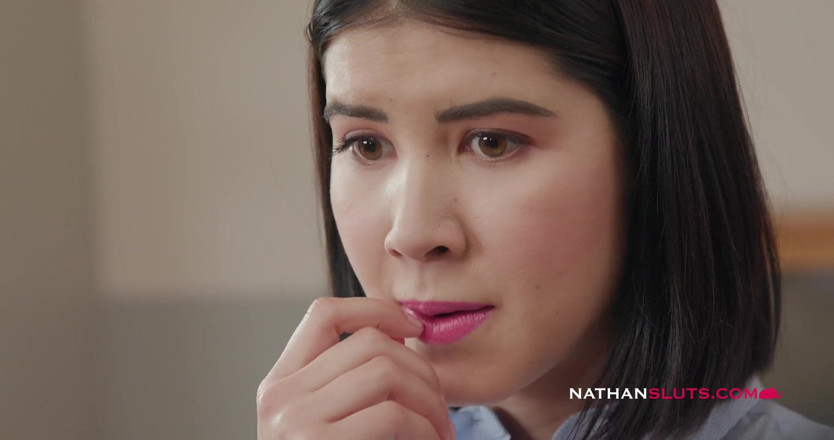 Nathansluts: Горячей юной Lady Dee отдолбил киску отчим