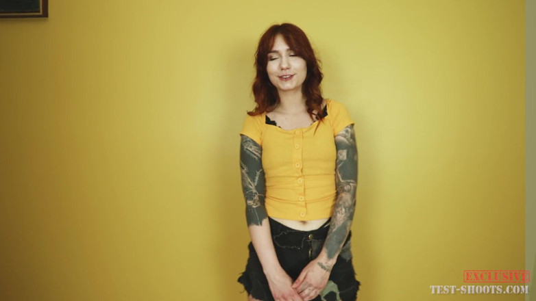 Test-Shoots: Remaja bertatu Cherr dalam casting video bogel