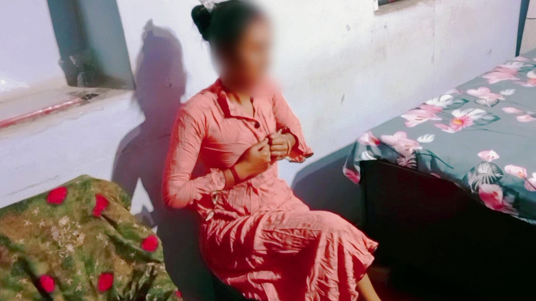 Rakul008: ¡No pares! ¡Me estoy acabando! Loco orgasmo en cuatro