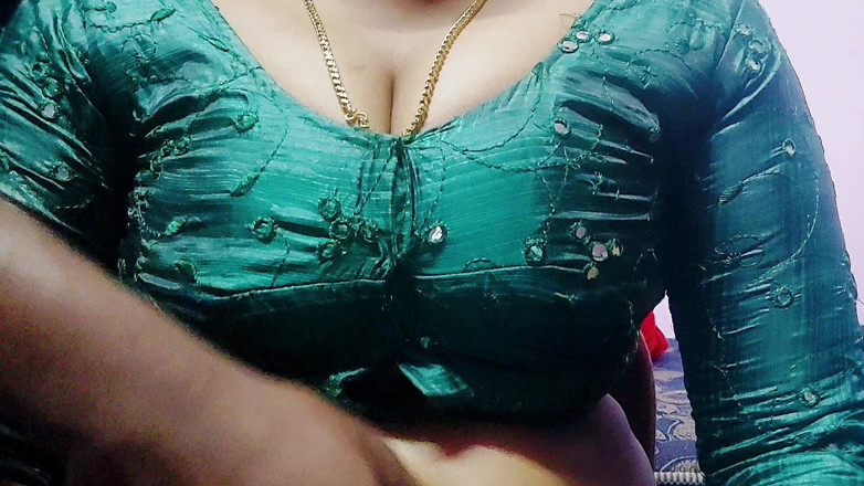 Desi Mohini: Super heiß und sexy desi mohini bhabhi