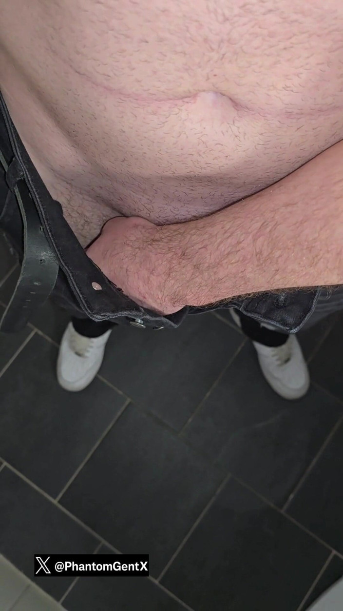 PhantomGentX: Phantomgentx Gay Solo dokucza Ogromnemu kutasowi z Bold Dirty Talk - Śledź...