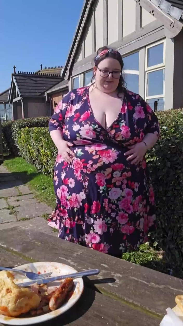 SSBBWLadyBrads: Să terminăm acest băiat rău