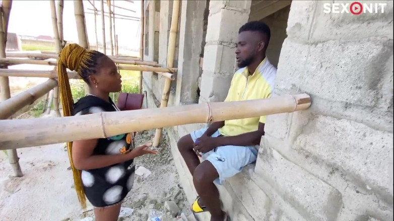 XBLACKHUB: Saya mengongkek ejen hartanah di bangunan yang belum siap