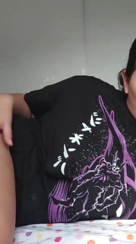 Morena caliente de 18 años en webcam