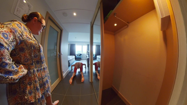 Mistress April: 女主人四月 - 女主人aprils在柏林非常正常的一天
