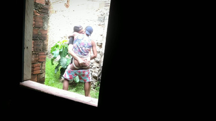 MiguellTrajano: Penghantar Lelaki Mengikuti Pelanggan DiTinggalkan Banyak Untuk Memberikan Pantatnya Sangat...