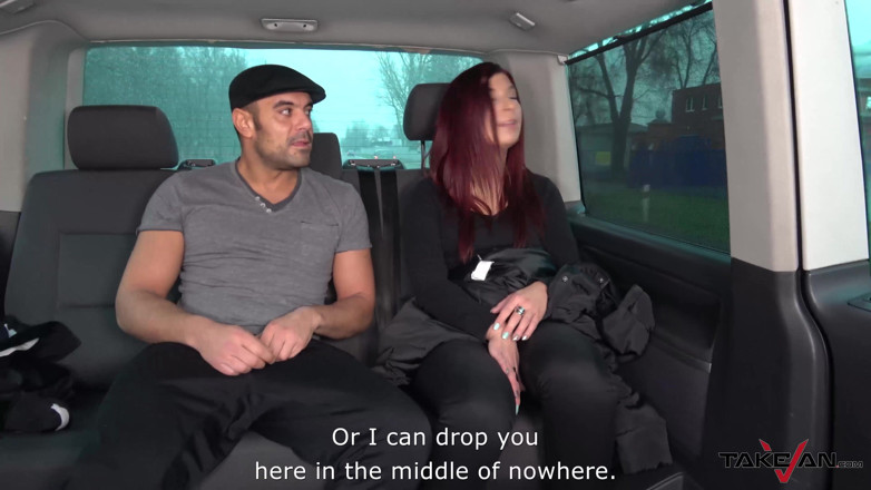 Take Van: Перерва на сигарети Takevan переодягається в секунду до дикого траху в водіння фургона